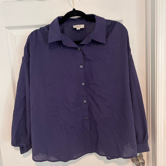LOFT Tops - Loft Purple/Blue Button Down Shirt w Collar

Size L